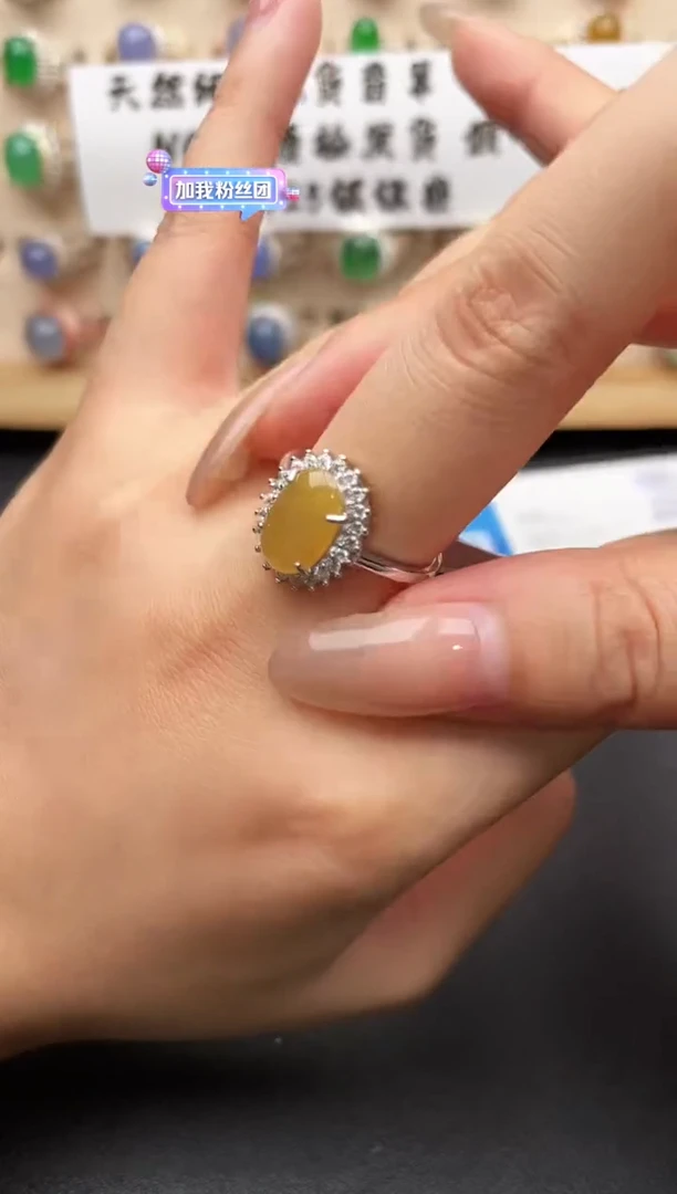 银S925镶嵌戒指翡翠一物一证一礼盒