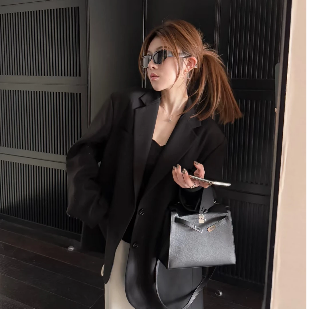 2025女士薄款西装外套韩版设计感休闲宽松外套百搭显瘦气质流行