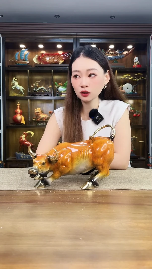 黄铜Y**G华尔街牛中号长度30CM