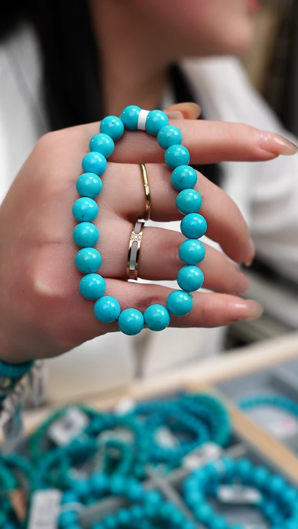 未镶嵌绿松石手链B0097