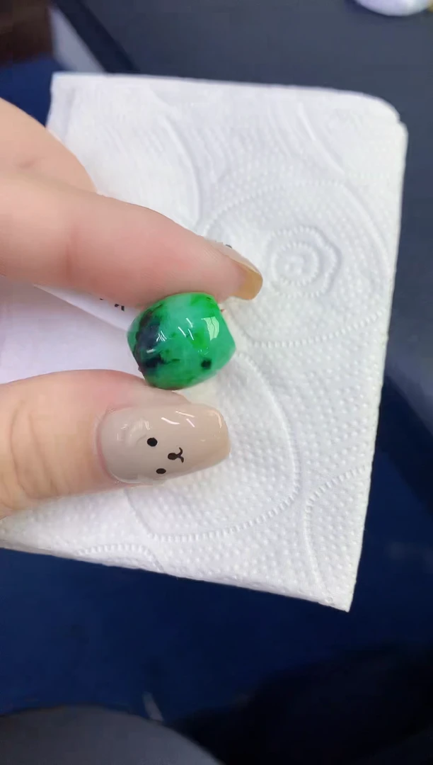 颈饰未镶嵌翡翠缅甸天然翡翠A货