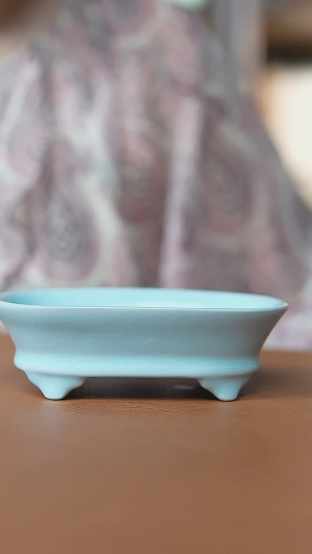 瓷片仿古月白小水仙盆微瑕