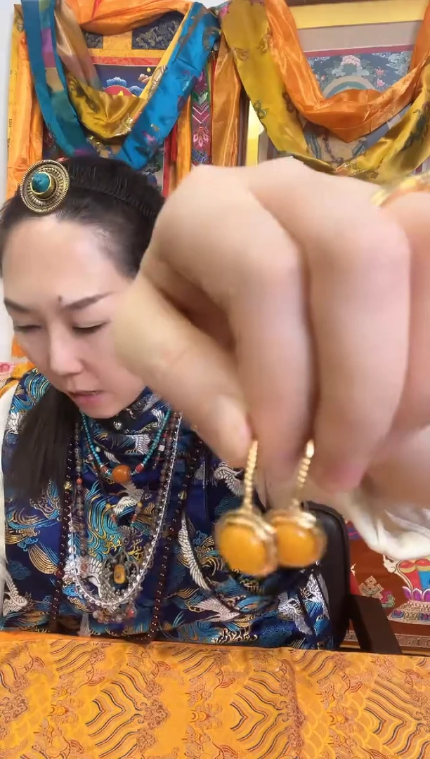 非金属无其他（人造材质）091038耳环