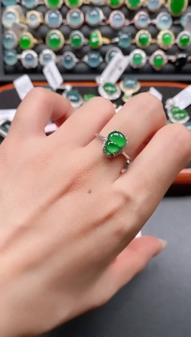 银S925镶嵌戒指翡翠1111