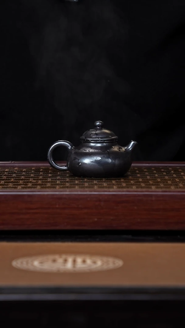 【闪购商品】紫砂茶壶郑林芳 石黄容天壶 150cc