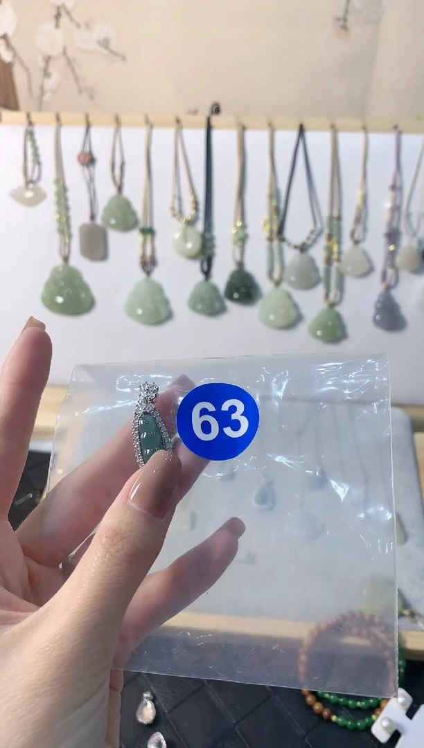 【闪购商品】翡翠颈饰银S925镶嵌吊坠4