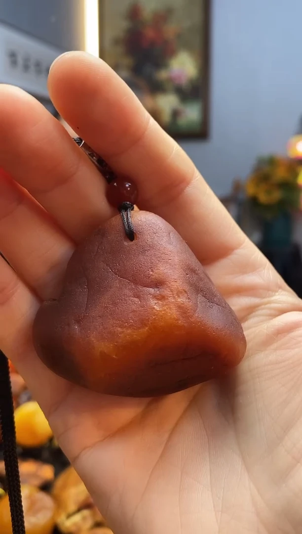 琥珀颈饰未镶嵌挂件