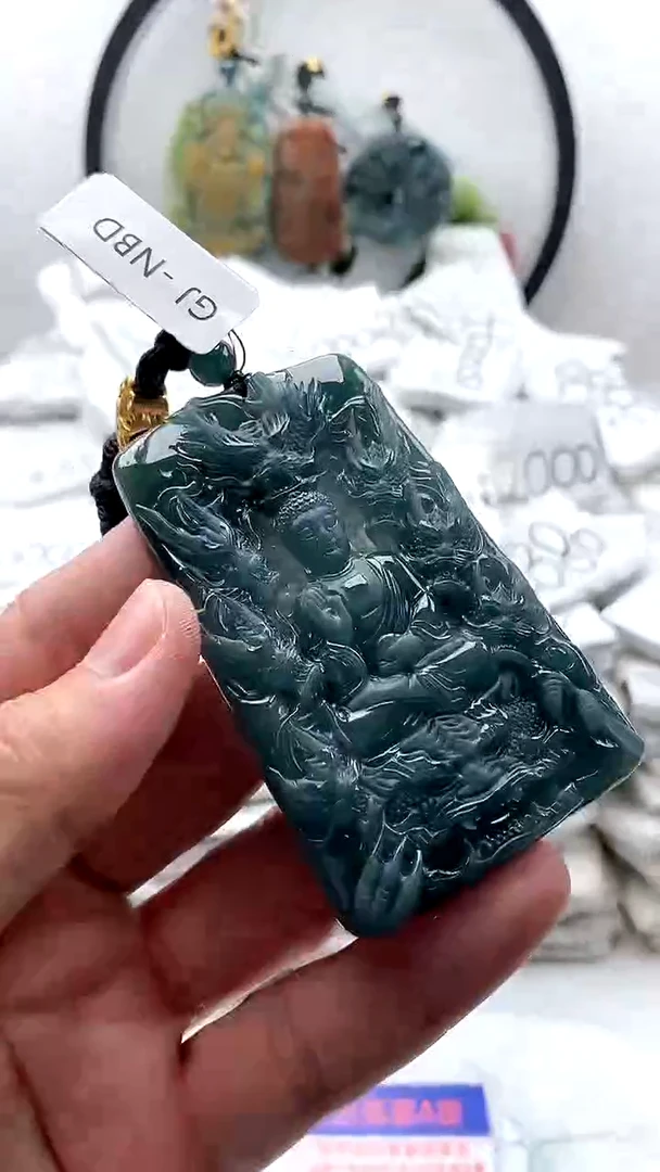 【闪购商品】翡翠颈饰未镶嵌阿弥陀佛