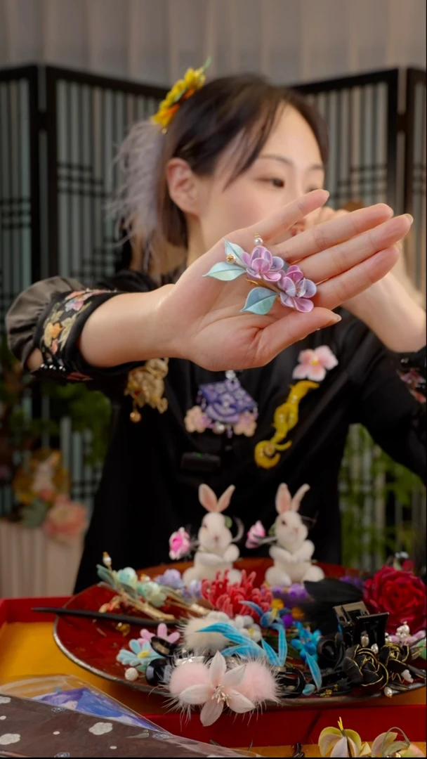 刺绣非遗苏绣绒花