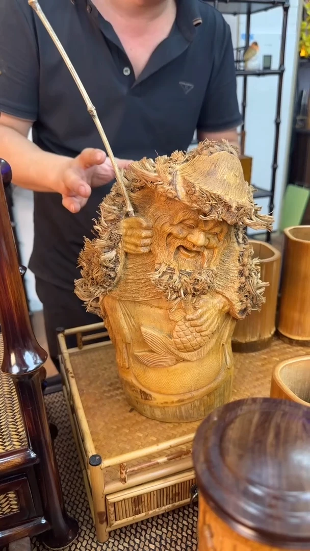 竹木雕款【手工艺钓鱼翁】