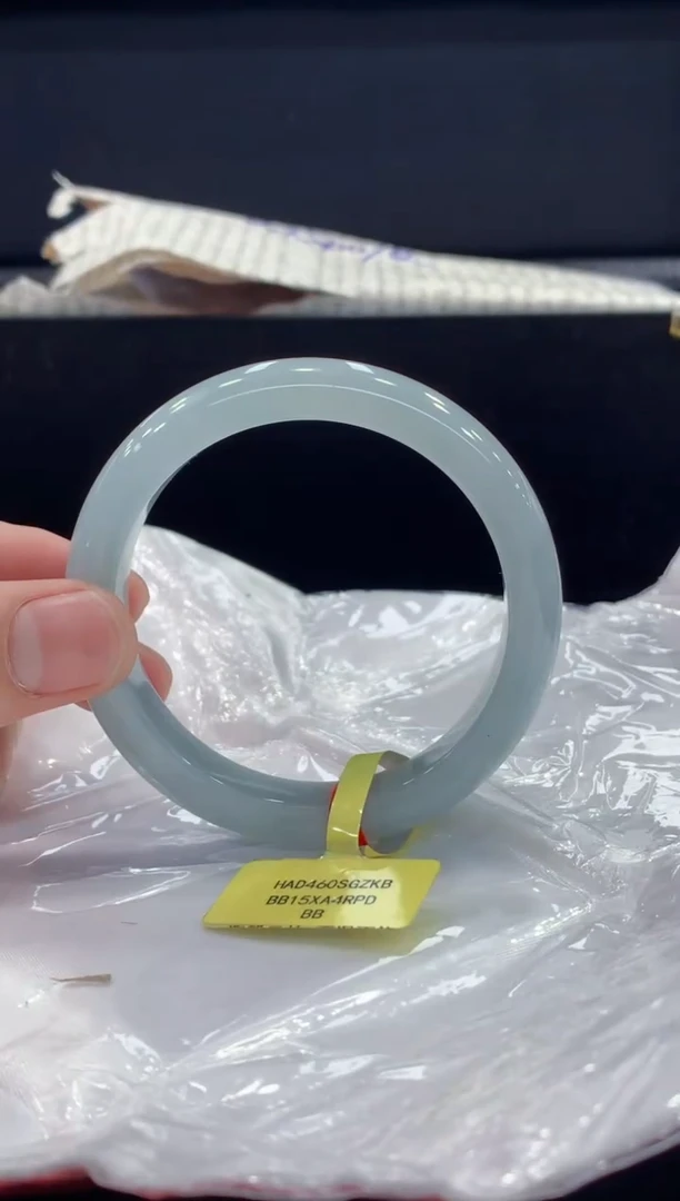 未镶嵌手镯翡翠翡翠手镯