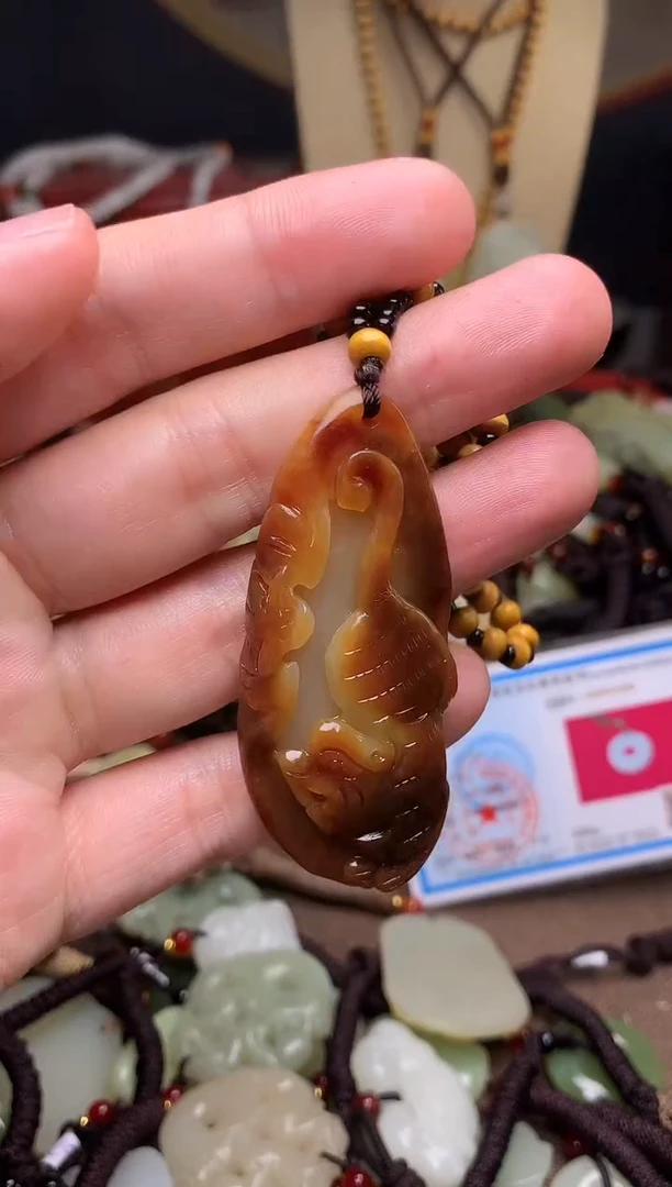 颈饰未镶嵌和田玉新疆料青海料清水和田玉吊坠