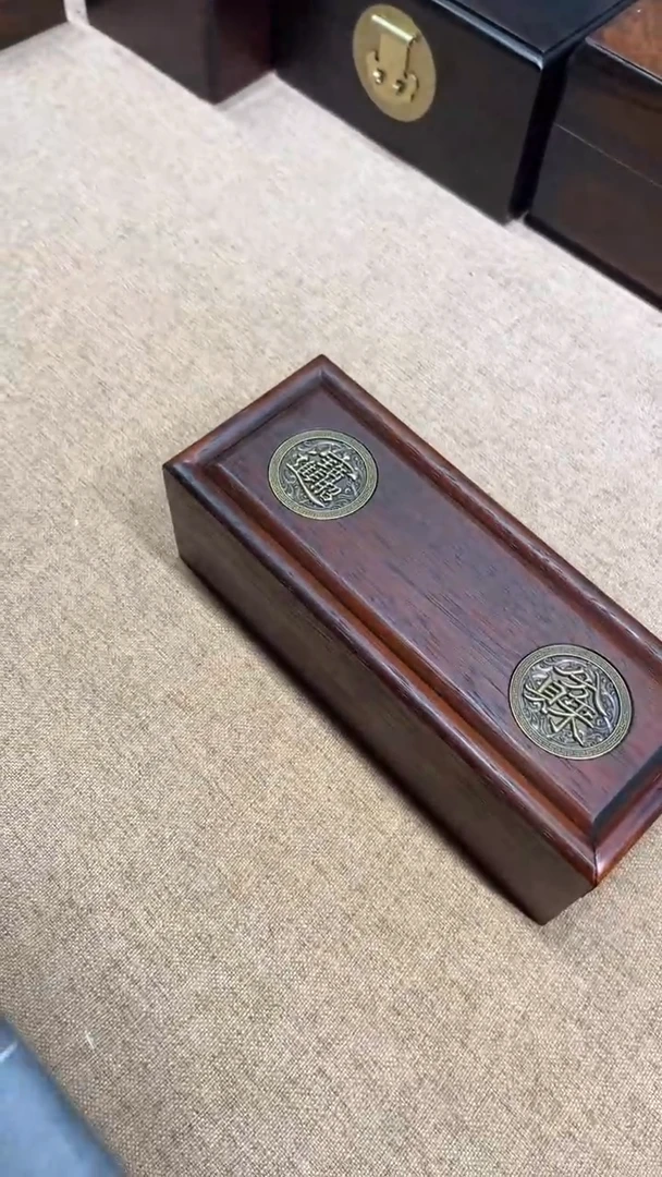 木招财进宝镶嵌线香盒