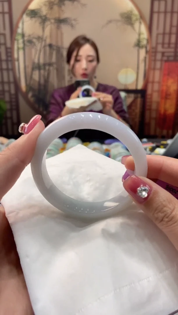 【闪购商品】翡翠手镯未镶嵌00009775