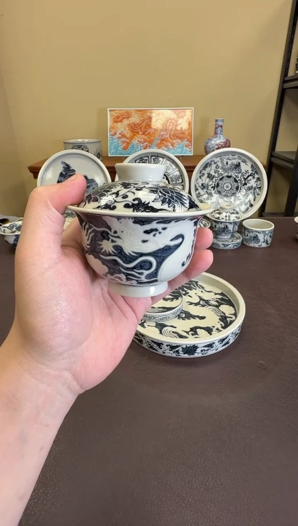 二号釉阳雕1351龙纹盖碗