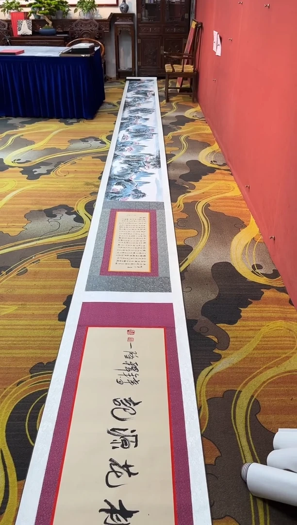 国画释隆一手绘长卷作品《桃花源记》