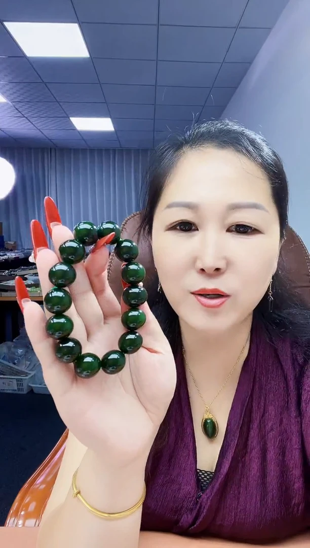 手串未镶嵌和田玉纯天然和田玉俄7碧老油绿16