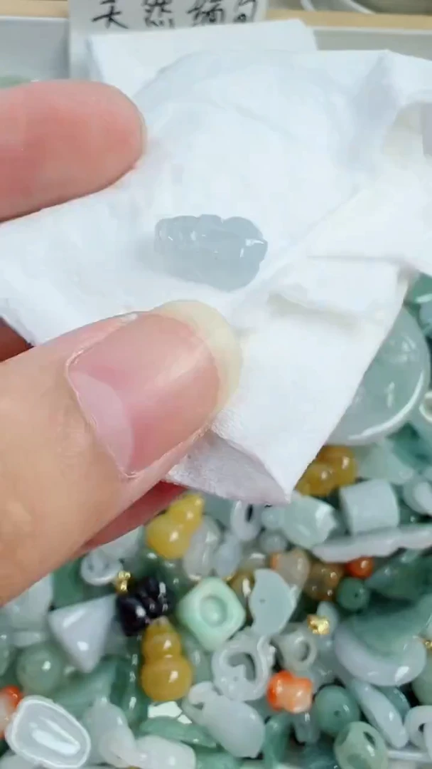 散珠翡翠243号链接，A货翡翠