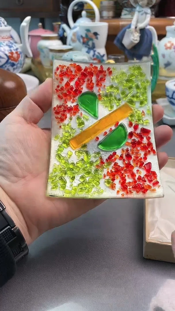 瓷片日产琉璃盘一一