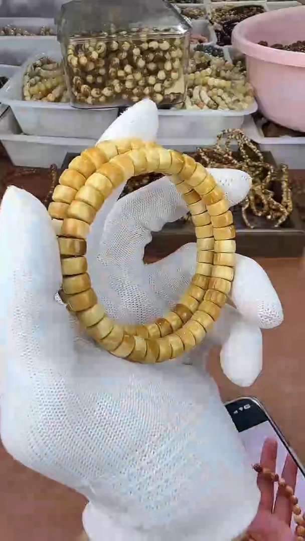 手串库克黄金甲8*5mm药片·少棕眼（送腰带标）