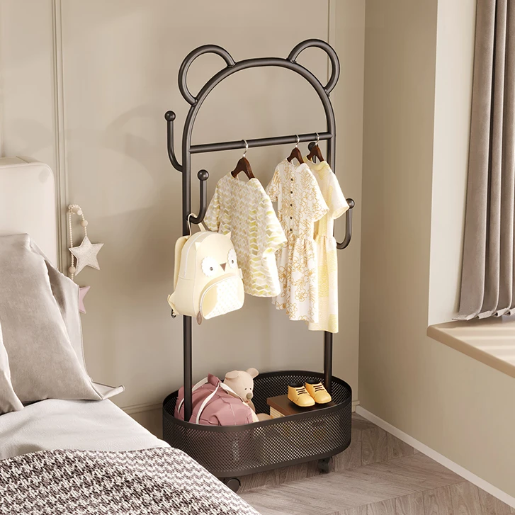 儿童衣帽架落地卧室可移动挂衣架小熊铁艺奶油风床边衣服置物架子
