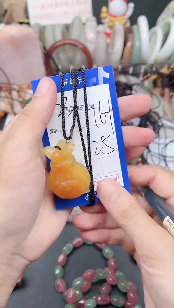未镶嵌手镯石英质玉769