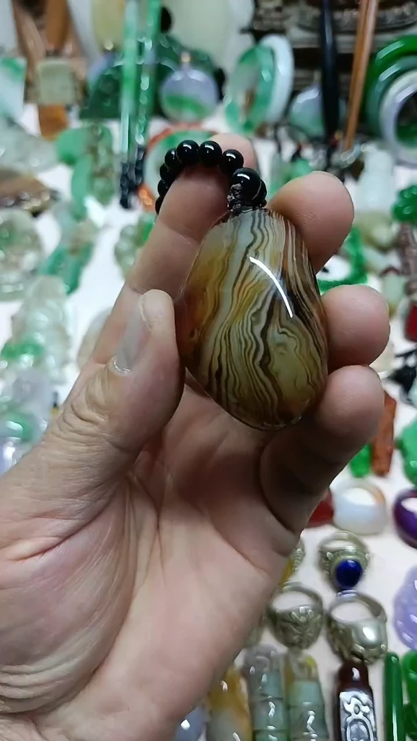 白玉菩提手串直播间的实时画面
