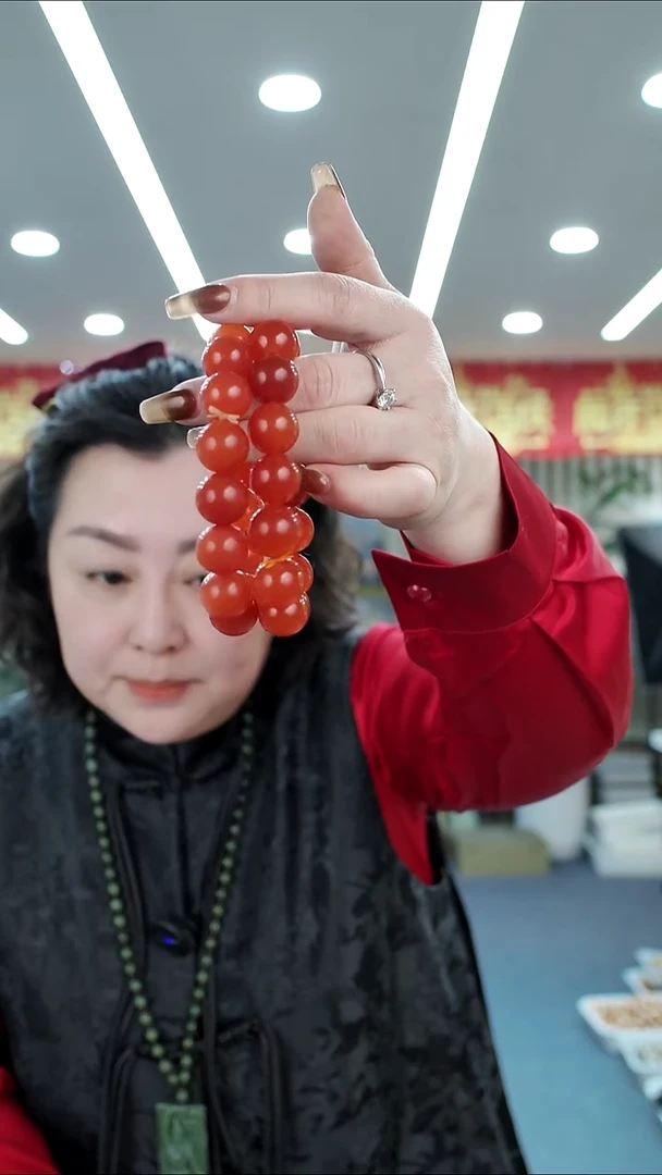 未镶嵌蛇纹石玉手串手串