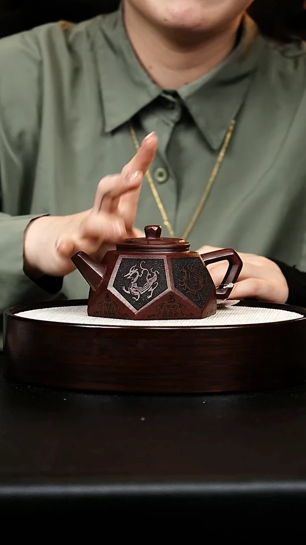 茶壶紫砂钻方壶