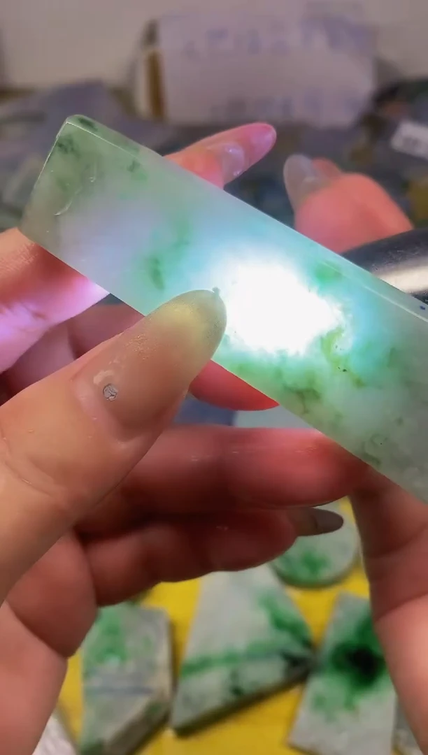 散珠翡翠天然缅甸翡翠A货332