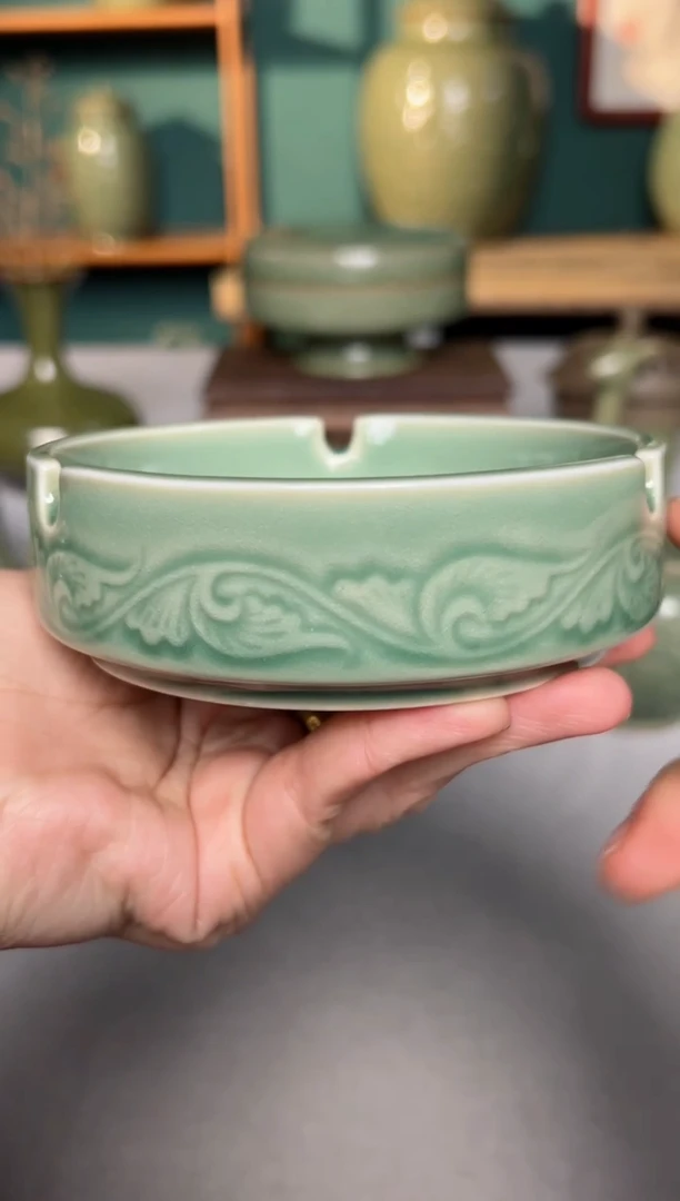 【闪购商品】其他耀州窑青釉唐草纹烟灰缸