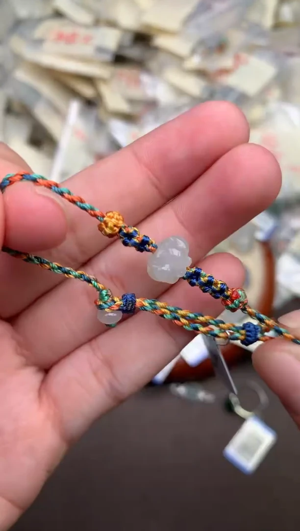 未镶嵌挂件翡翠一