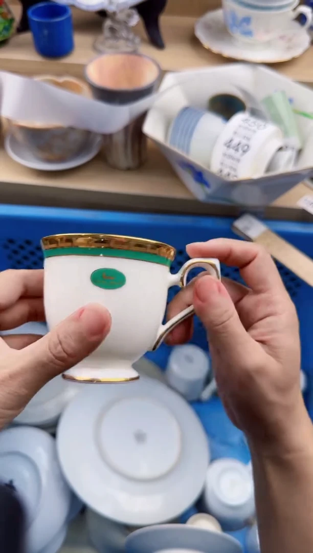 439回流瓷器，默认微瑕，18包邮