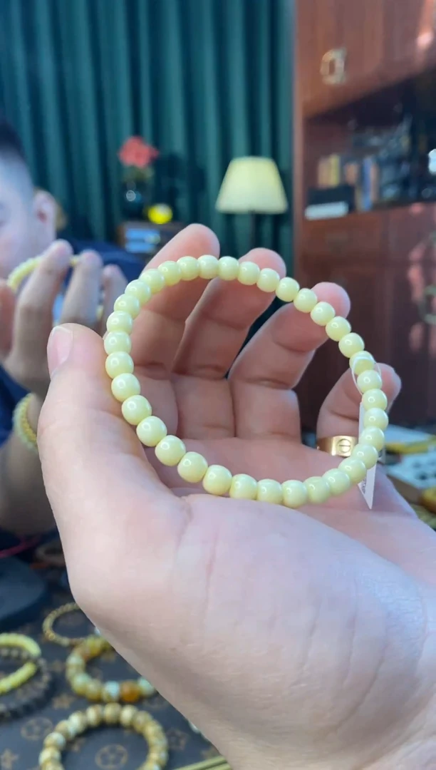 手串蜜蜡未镶嵌7mm老型