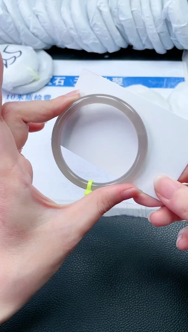 【闪购商品】和田玉手镯未镶嵌N59