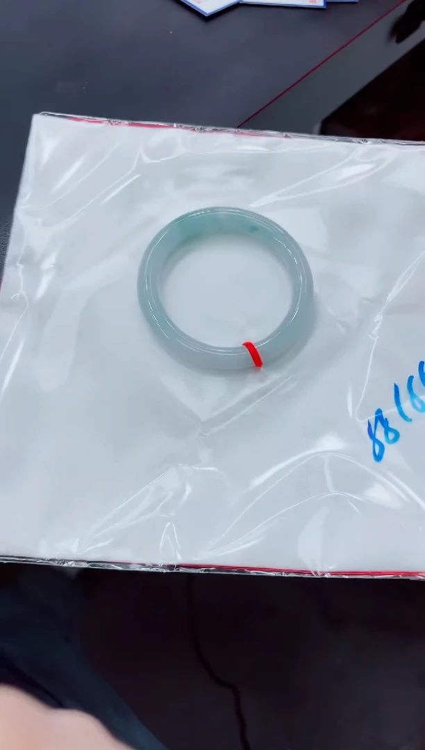 【闪购商品】翡翠手镯未镶嵌0000000000