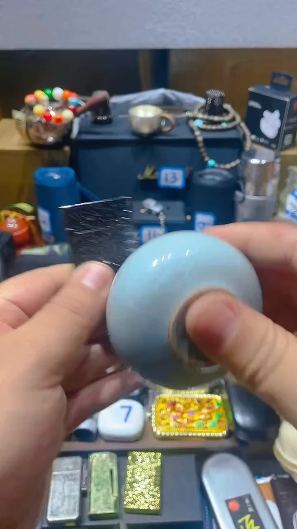 瓷片闪购商品 如图所示