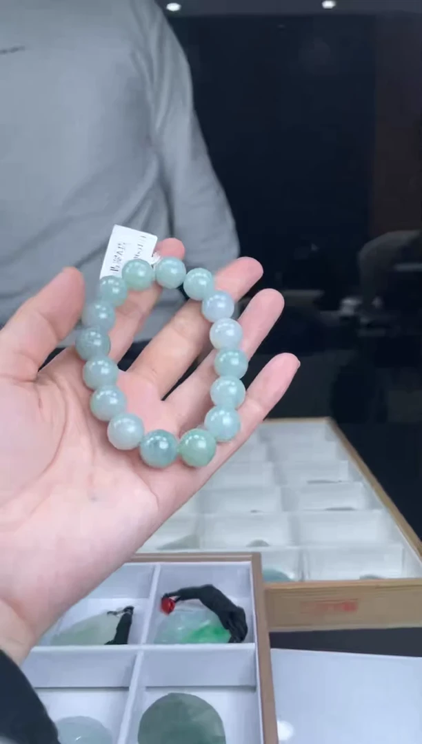 【闪购商品】定制翡翠未镶嵌01-25HDJT0125551