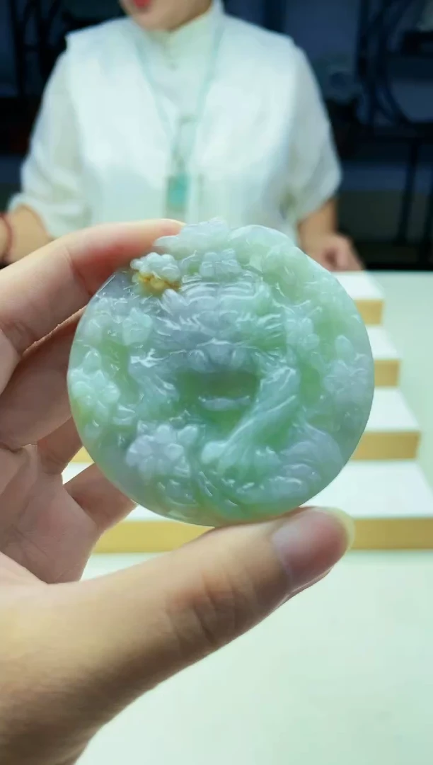 颈饰未镶嵌翡翠09230045