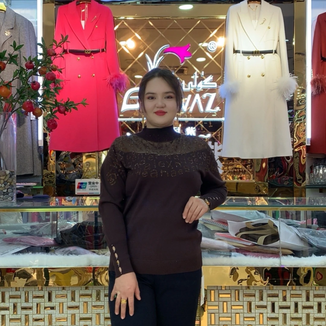 2025新款时尚上衣显瘦款针织长袖