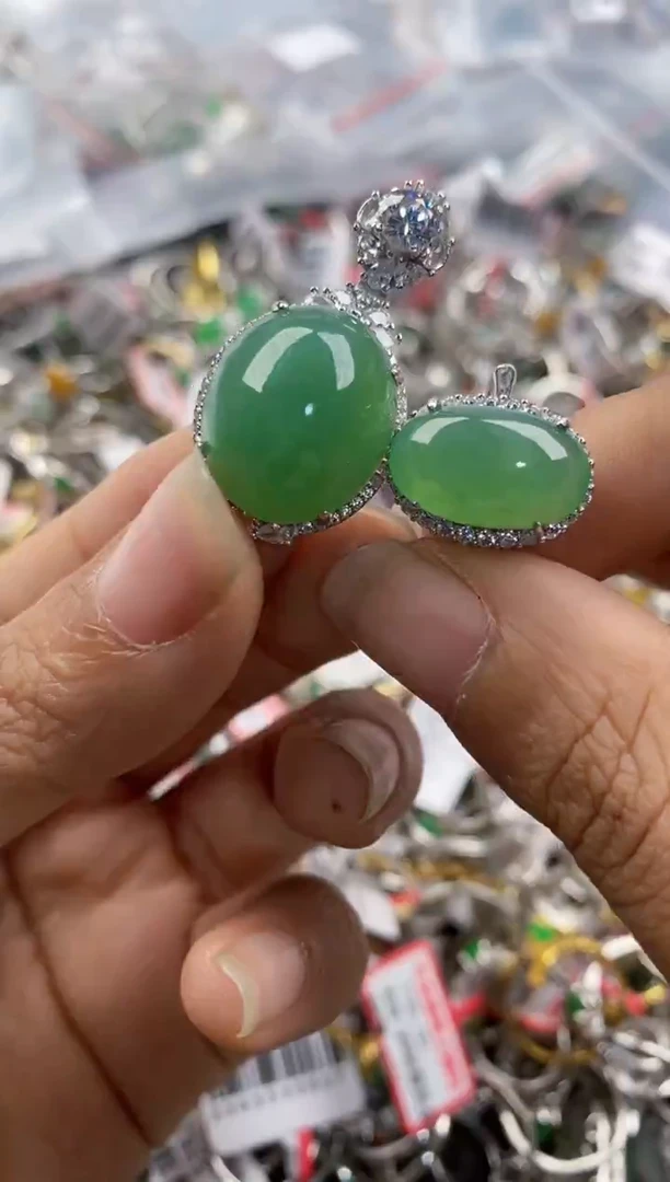 银S925镶嵌戒指翡翠333               6