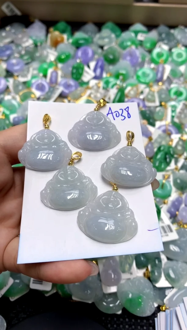 【闪购商品】翡翠颈饰合金111111111（多样性发其一）