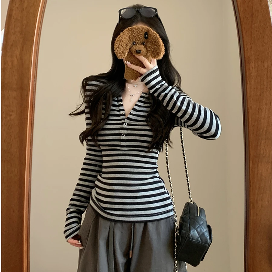 美式复古辣妹条纹亨利领长袖T恤女早秋内搭修身打底衫半开领上衣