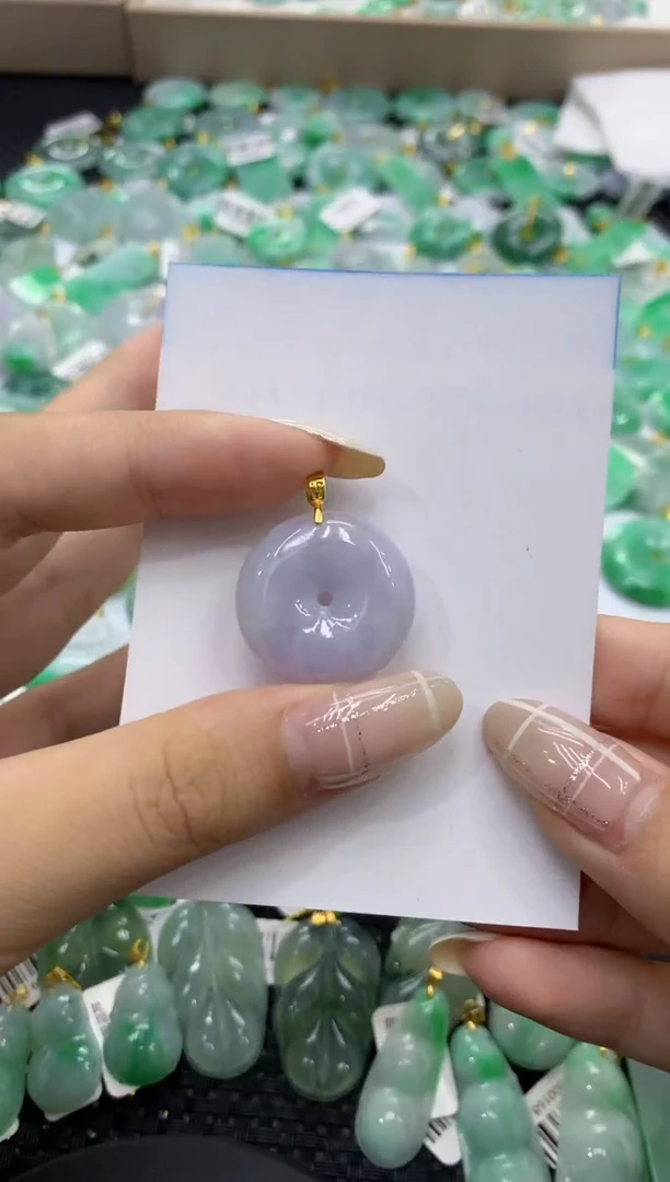 颈饰未镶嵌翡翠天然缅甸翡翠A货