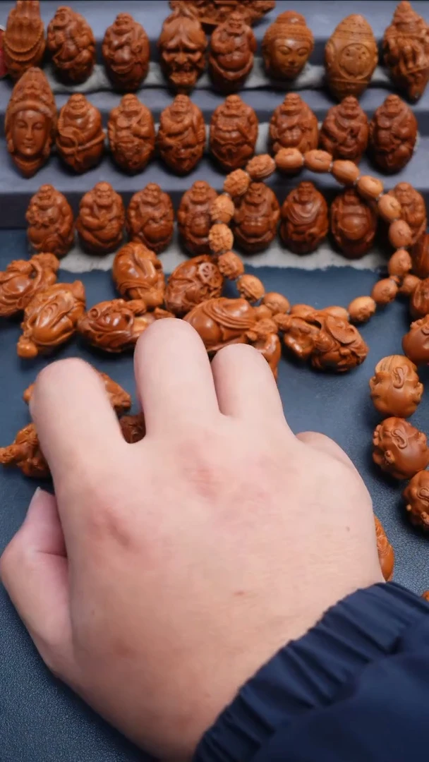 手串/手链橄榄核L*.罗汉