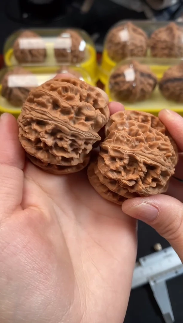 把件文玩核桃苹果园46尺Q816