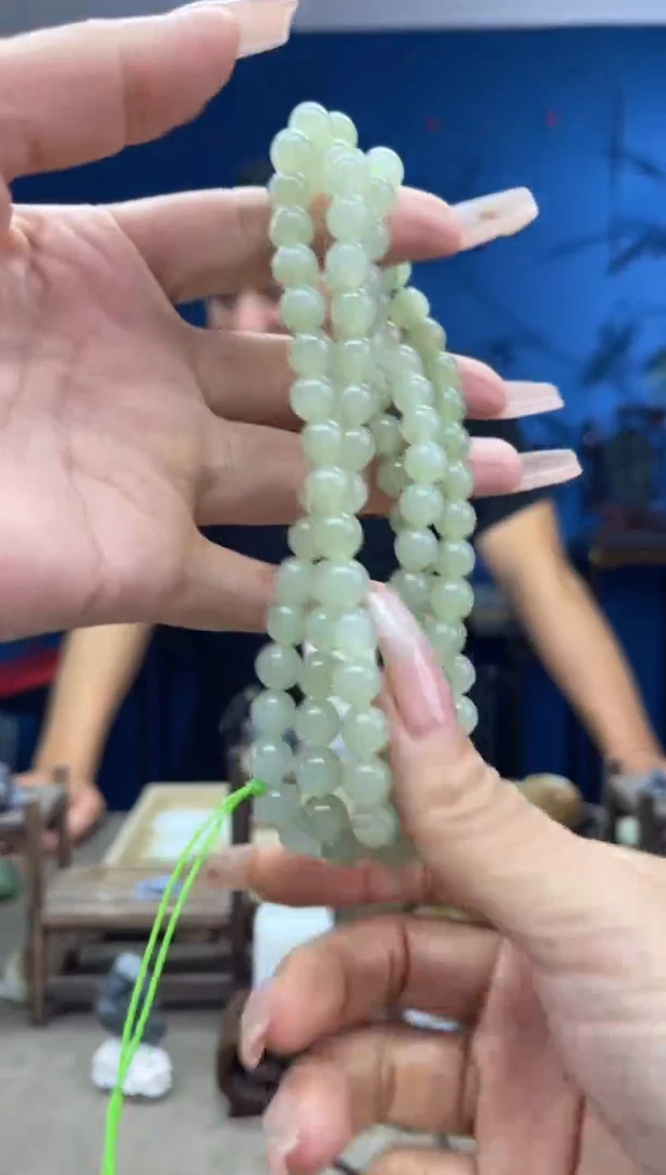 和田玉未镶嵌颈饰1