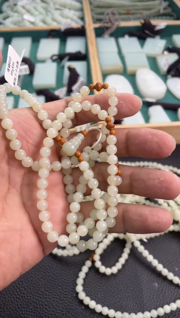 未镶嵌手链和田玉链子卡6