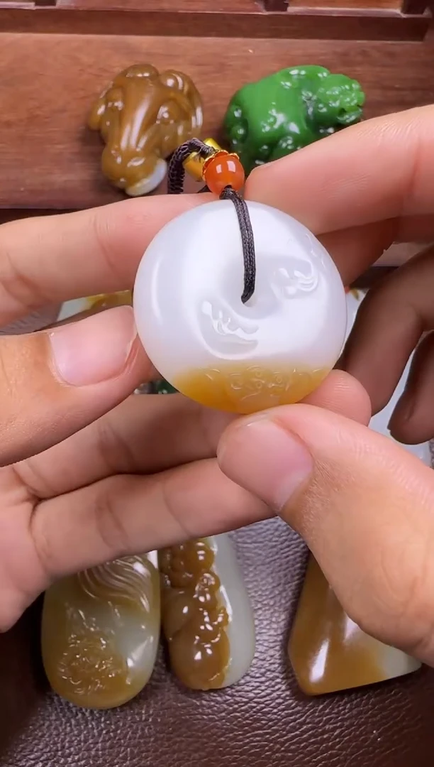 未镶嵌和田玉挂件和田玉平安扣