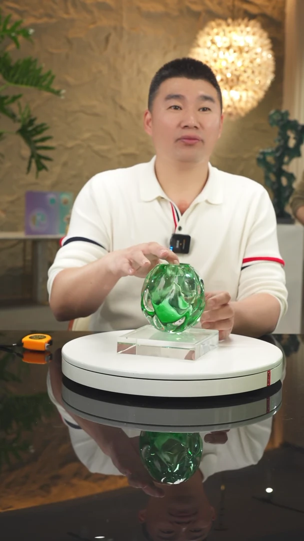 【闪购商品】瓷片福利绿色花瓶摆件